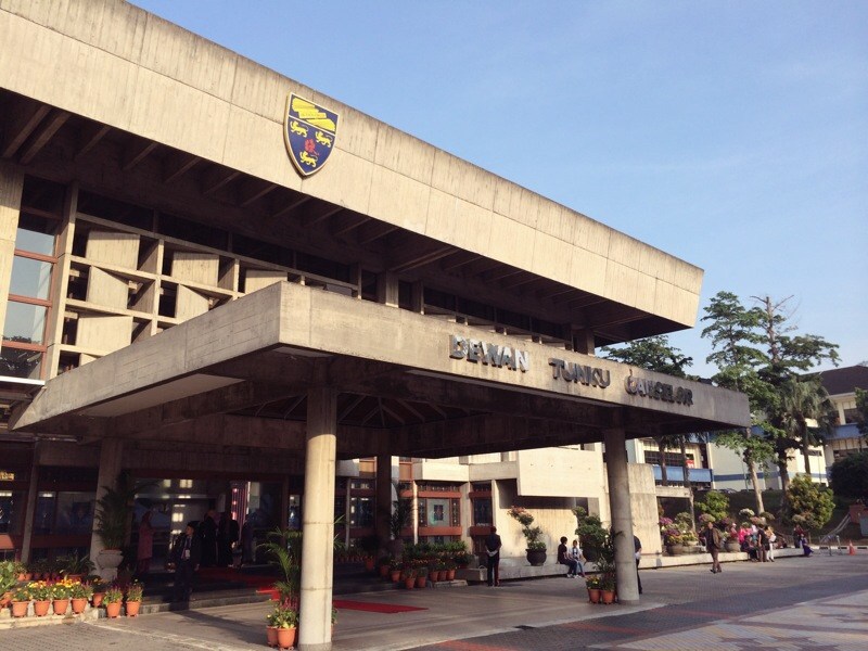 Ariff Shah Universiti Malaya has continuously made into numerous world rankings.